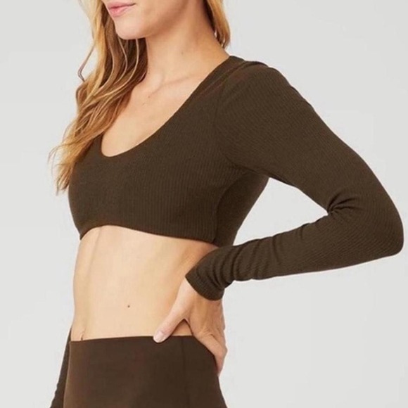 ALO Yoga Tops - Alo Yoga Ribbed Long Sleeve Crop Top Brown V Neck Size M